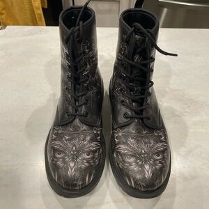 Combat Boots for Women - Owl 2 Handcrafted Boots